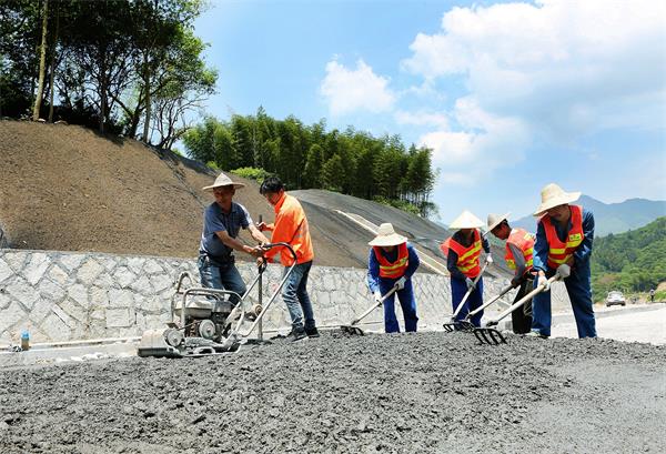 公路路面澆筑
