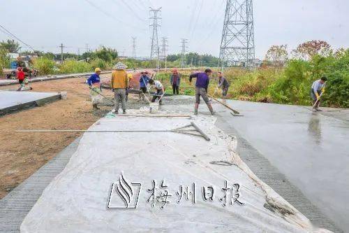 關(guān)注 興寧市一批交通基礎(chǔ)設(shè)施項目建設(shè)如火如荼 進展順利