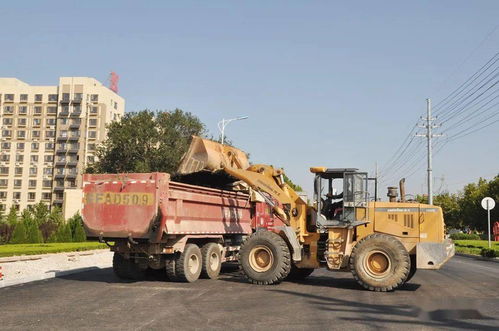 天府路改造路段路面工程完工