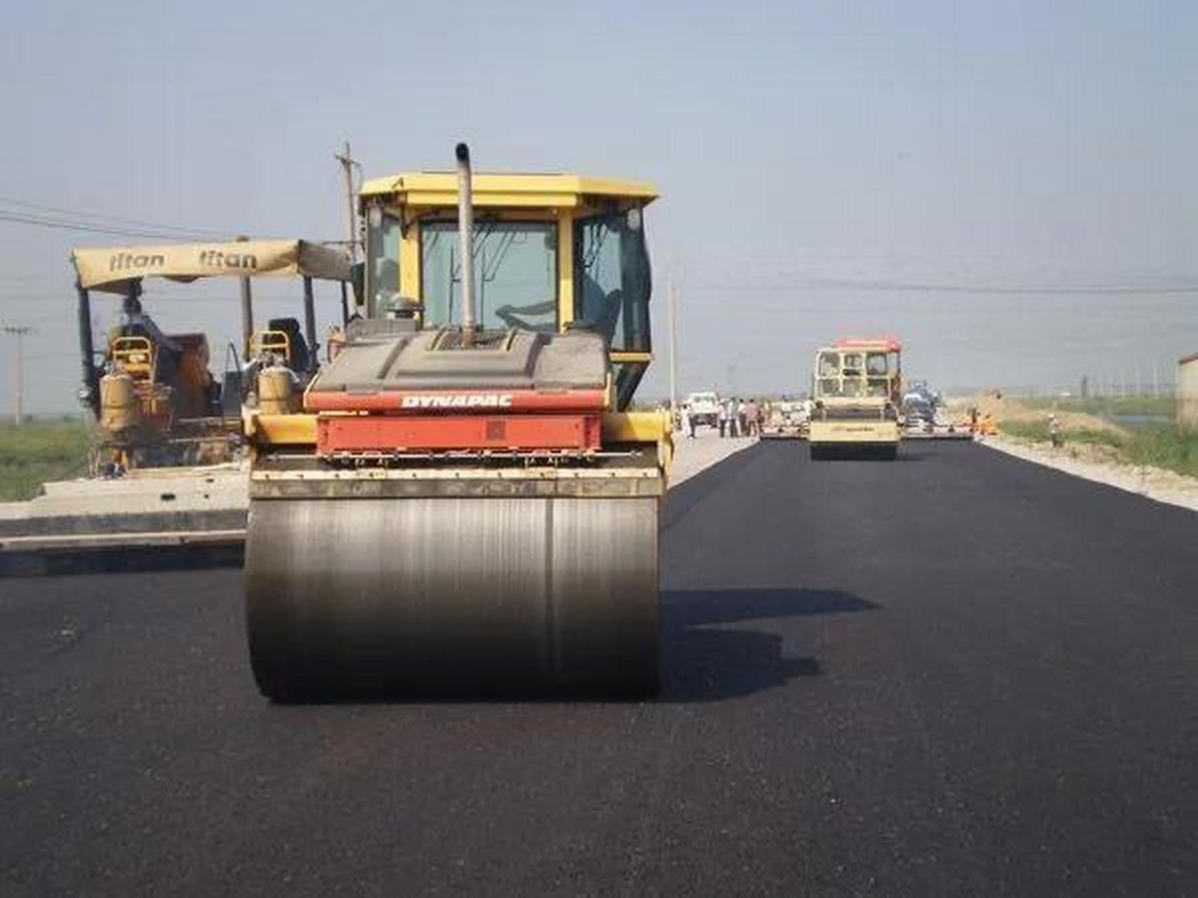 水泥路壽命更長(zhǎng)，為何高速公路偏好瀝青路面？